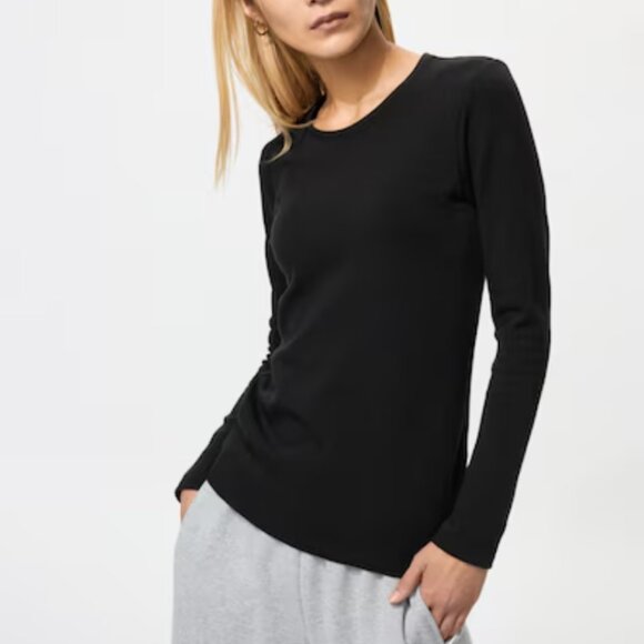 Uniqlo | Size XL | HEATTECH Ultra Warm Longsleeve T-Shirt - Picture 1 of 6